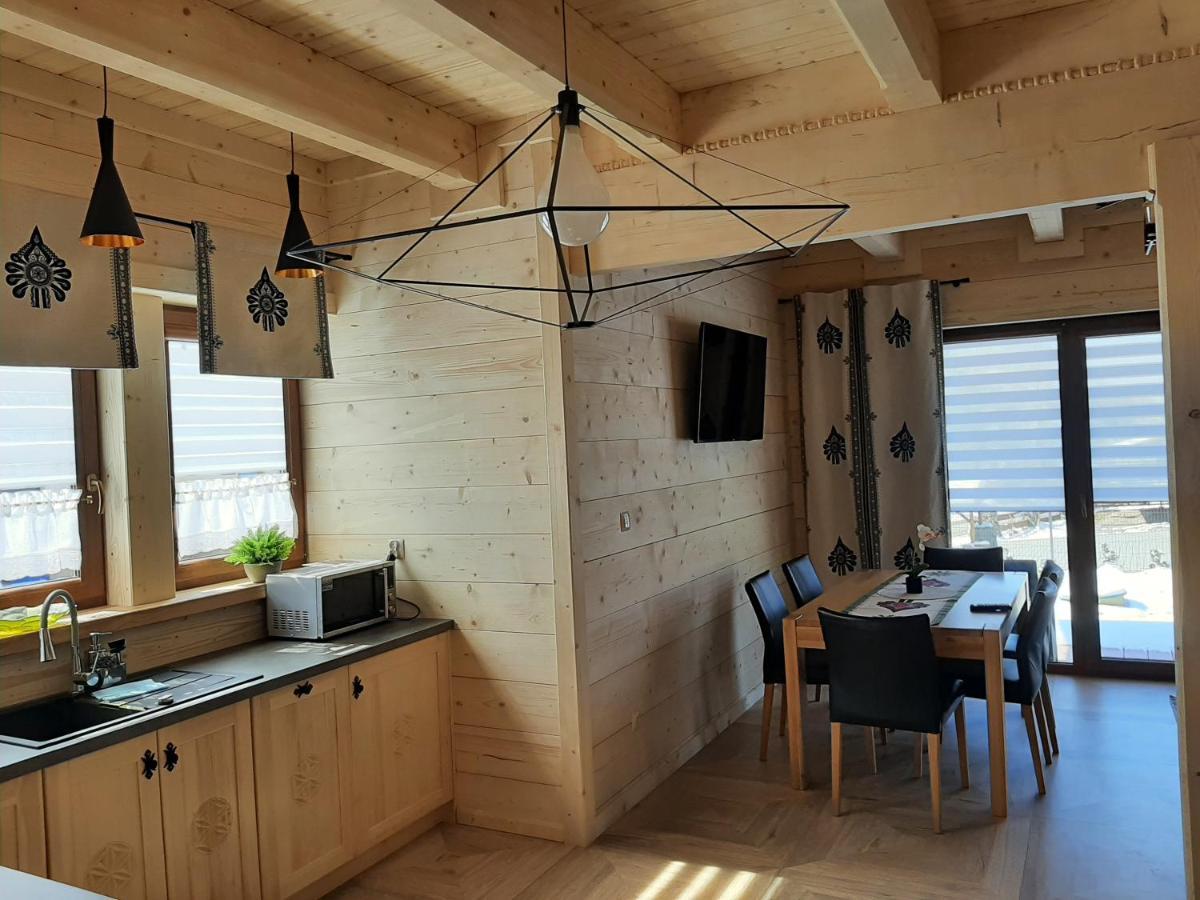 Domki Malcykowka W Zebie Z Jacuzzi Зомб Екстериор снимка